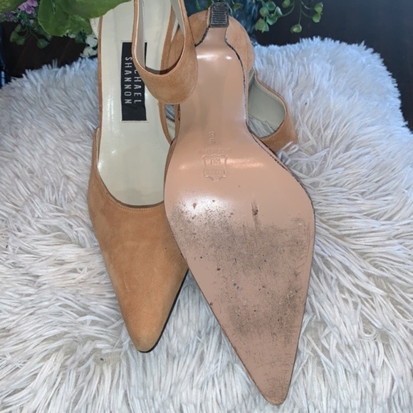 Michael Shannon Tan Suede Leather Pumps with Ankle Strap and Back Zipper Size 9B - Picture 10 of 10